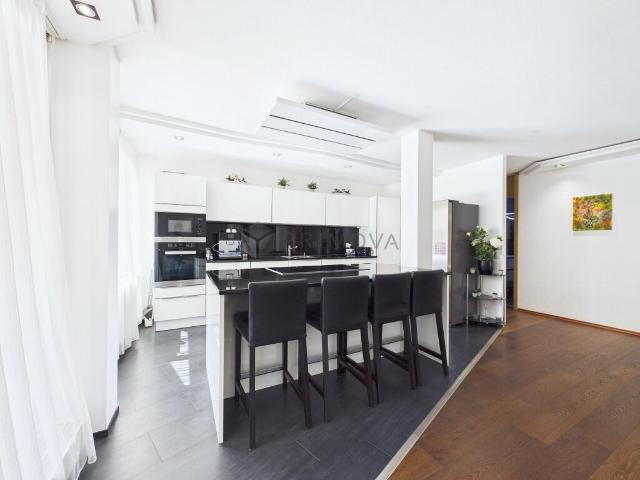 Modernisiertes Terrassen Bijou