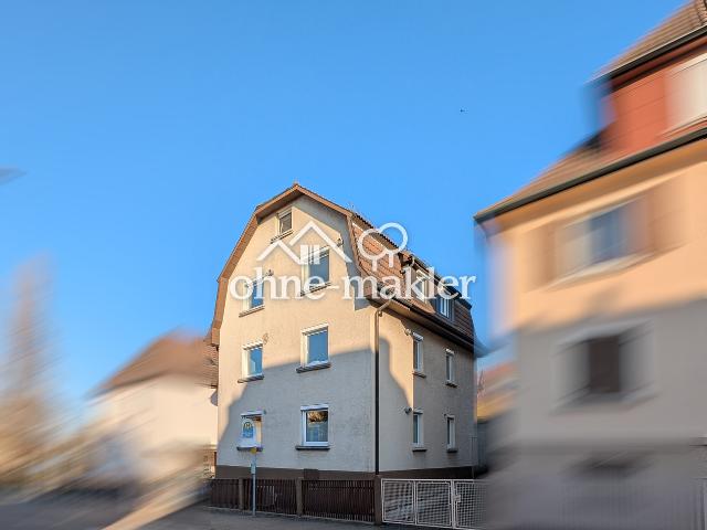Modernisiertes Zweifamilienhaus mit gehobener Ausstattung