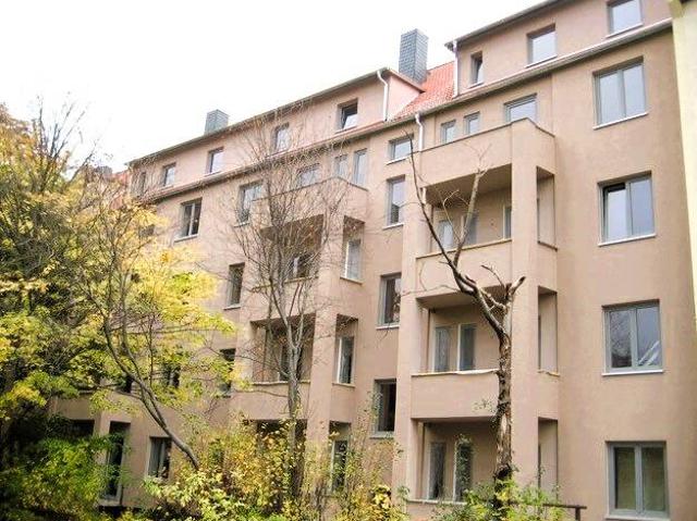 Modernisiertes, aufgeteiltes Mehrfamilienhaus mit KfW 85 Standard in Erfurt Altstadt