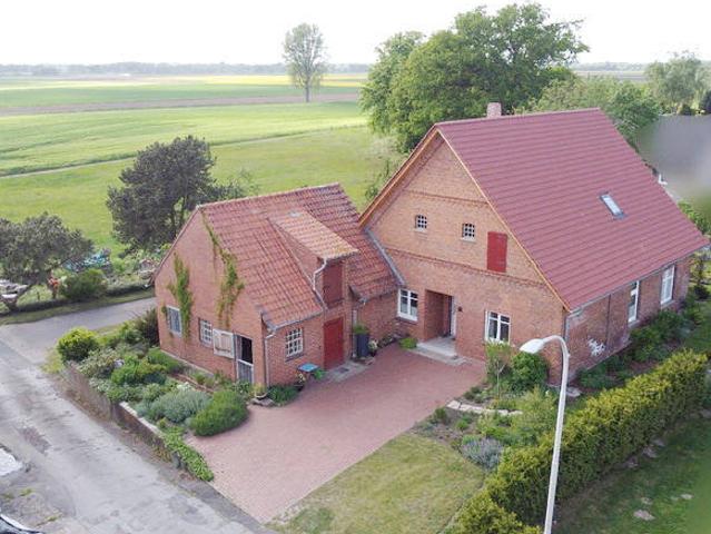 Modernisiertes Bauernhaus in Petershagen Döhren