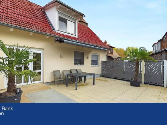 Modernisiertes EFH mit Anbau und Einliegerwohnung, kernsaniert und erweitert 2013, ca. 206 m² Wfl