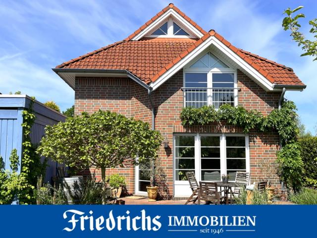 Modernisiertes Einfamilienhaus mit Carport in ruhiger, zentrumsnaher Wohnlage in Bad Zwischenahn