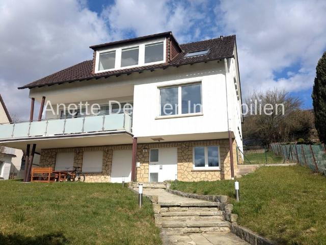 Modernisiertes Einfamilienhaus mit Einliegerwohnung