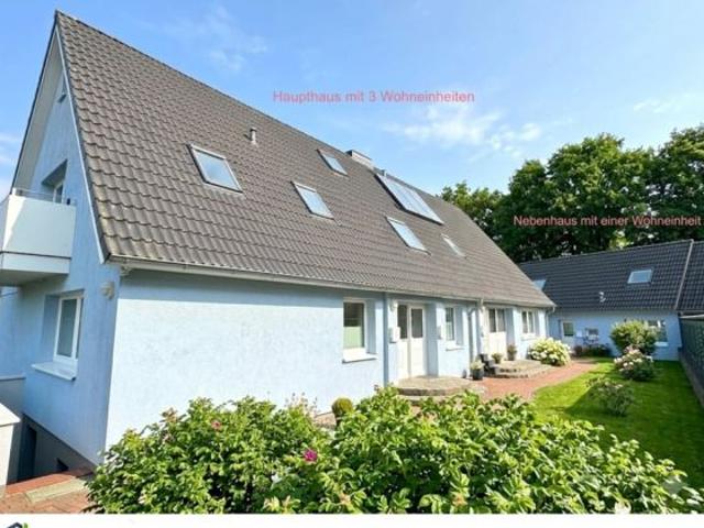 Modernisiertes Mehrfamilienhaus mit 4 Wohneinheiten zentral in Selent