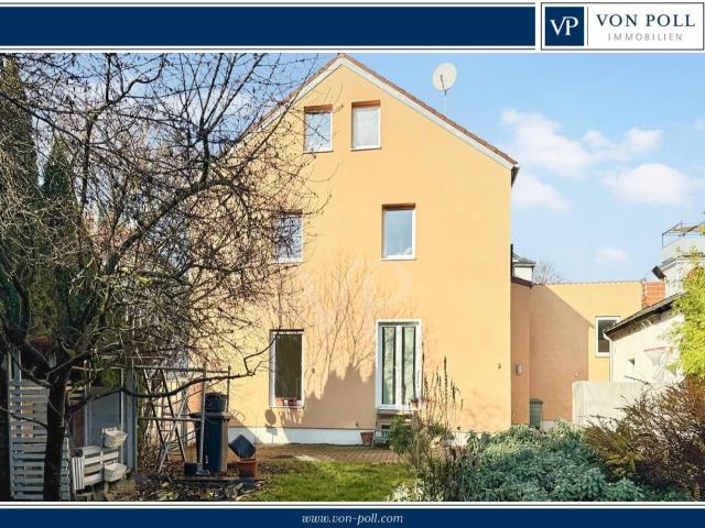 Modernisiertes Stadthaus mit Wohnen und Gewerbe in beliebten Stadtviertel Pfersee nähe Bahnhof