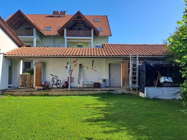 Modernisierter Bungalow in zentraler Lage mit Garten, Garage, Terrassen und PV Anlage inkl. Speicher