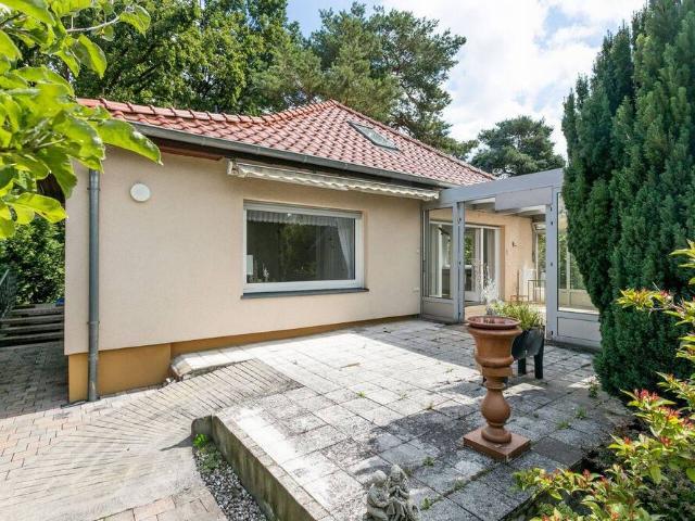 Modernisierter Bungalow nahe Spandauer Forst