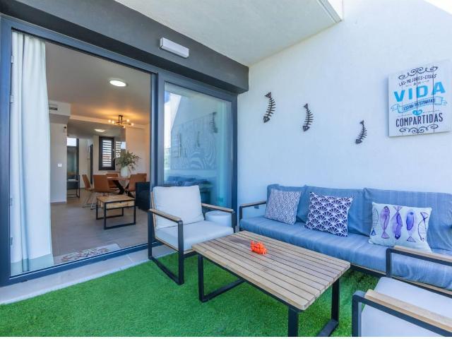 Moderno Adosado con Terraza Panorámica en Zahara de los Atun. 82m² Barbate