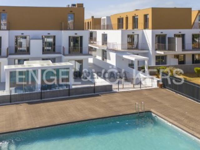 Royal Cabanas Beach II Modernos Apartamentos Perto da Praia