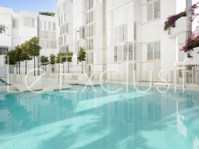 Moderno apartamento con terraza en Ibiza