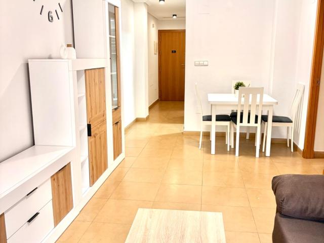 Moderno apartamento con garaje y trastero junto al centro de Murcia