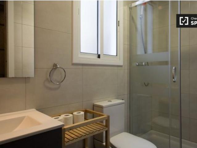 Moderno apartamento de 2 dormitorios en alquiler en el Eixample Dreta, Barcelona