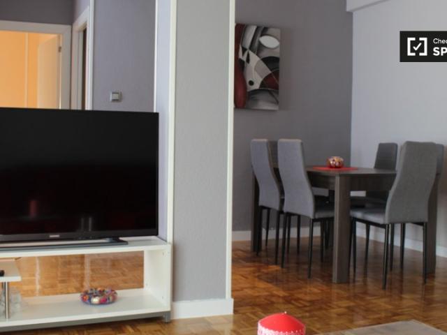 Moderno apartamento de 3 dormitorios en alquiler en Casa de Campo, Madrid