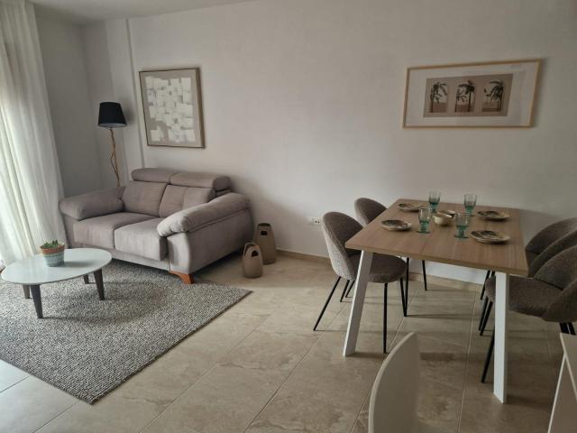 Moderno Apartamento en Avileses, Murcia Ideal para Inversión