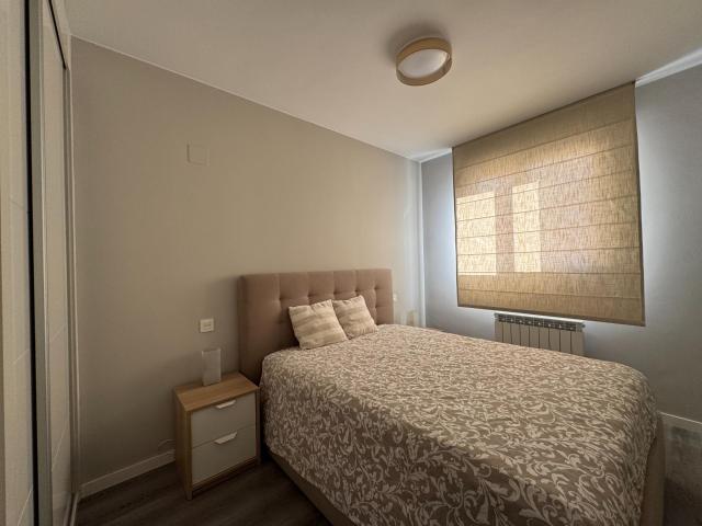 Moderno Apartamento en el Corazón del Casco Histórico de Zaragoza por €265,000