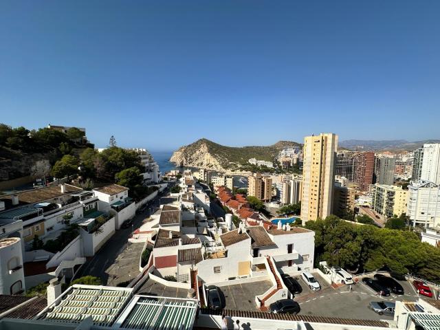 Moderno Apartamento en la Encantadora Cala de Benidorm