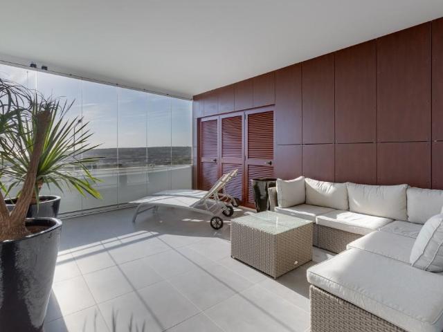 Moderno apartamento T1+1 em Lagos Porto de Mós, com vista ma. 119m² Lagos São Sebastião e Santa Maria