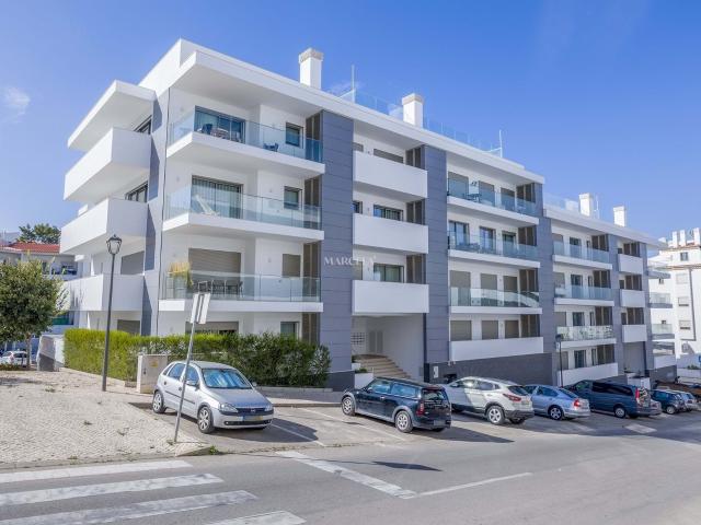 Moderno Apartamento T2 Com Piscina E Lugar De Estacionamento 137m² Lagos