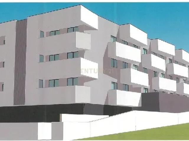 Moderno Apartamento T3 em Chaves, Vila Real