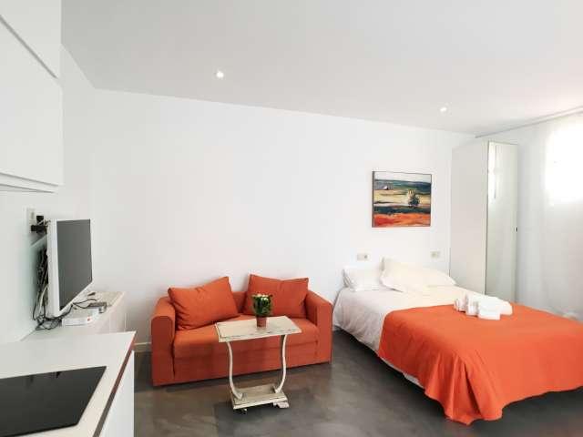 Moderno estudio en alquiler en Chueca, Madrid