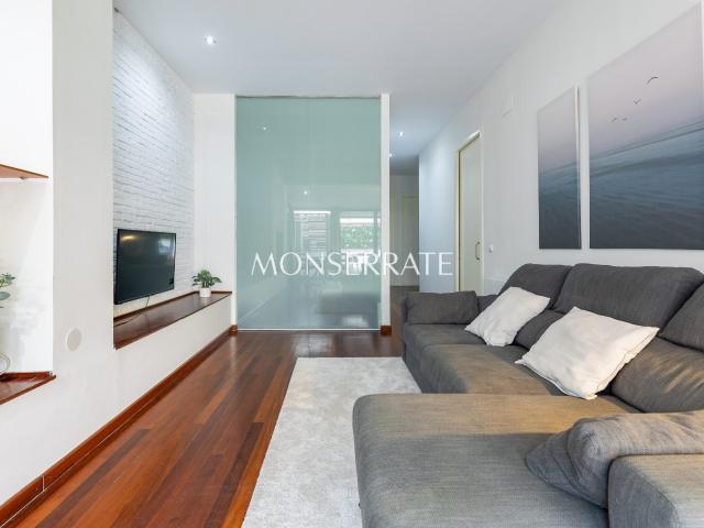 Moderno piso con espectacular terraza en el centro de Valencia