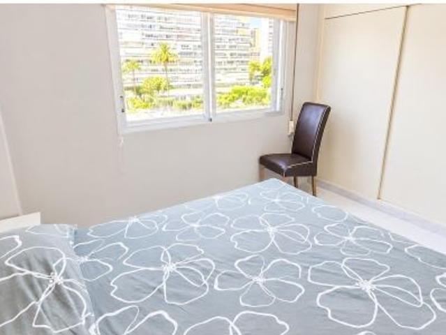 Moderno Piso de 2 Habitaciones en Levante, Benidorm A pasos del Mar
