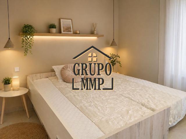 Moderno Piso luminoso con terraza y piscina en murcia