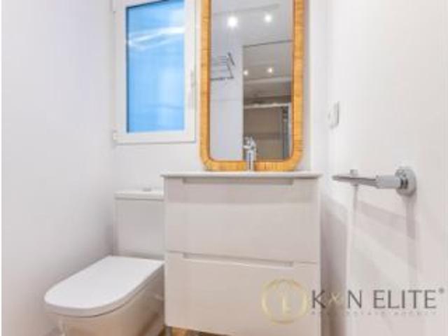 Moderno y Céntrico Apartamento en Reyes Católicos