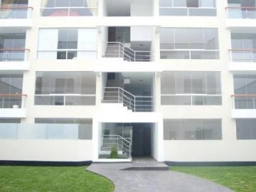 Moderno y fino duplex en monterrico surco