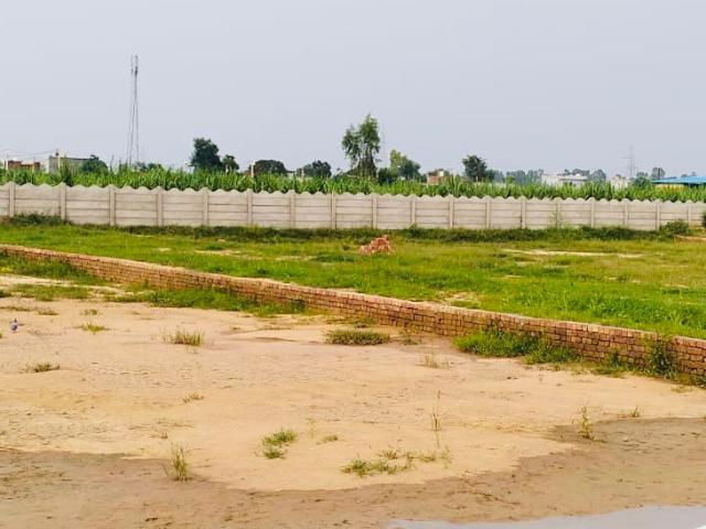 Modipuram Bypass, Meerut North 80 Sq. Yd. Plot in Modipuram Bypass Meerut Listing ID: #10267