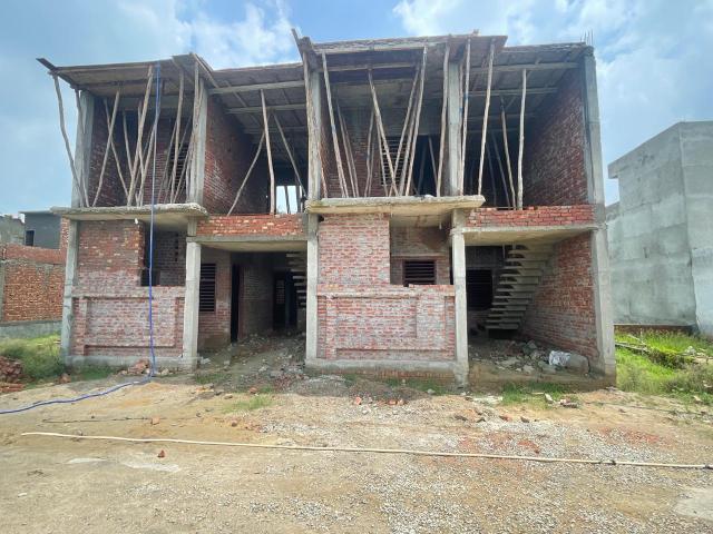 Modipuram Bypass, Meerut North 130 Sq. Yd. Plot in Modipuram Bypass Meerut Listing ID: #10283