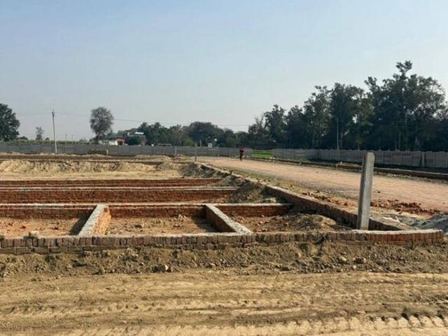 Modipuram Bypass, Meerut North 131 Sq. Yd. Plot in Modipuram Bypass Meerut Listing ID: #10283