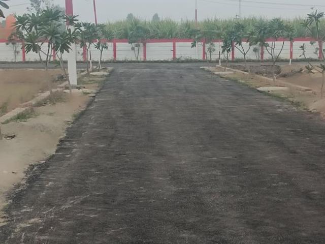 Modipuram Bypass, Meerut North 197 Sq. Yd. Plot in Modipuram Bypass Meerut Listing ID: #10283