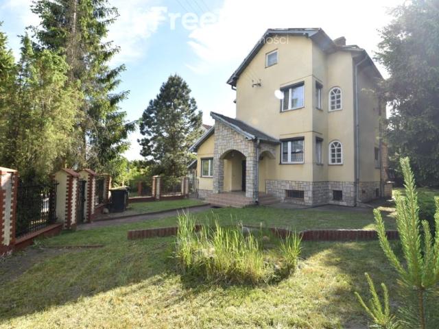 Modrzewiowa 200 m², Ostrowiec Świętokrzyski