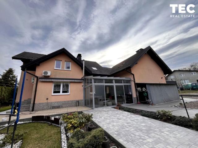 Modrzewiowa 220 m², Wieliczka