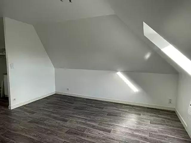 Moëlan sur Mer 29350 Location appartement 3 pièces t3 au dernier étage parking