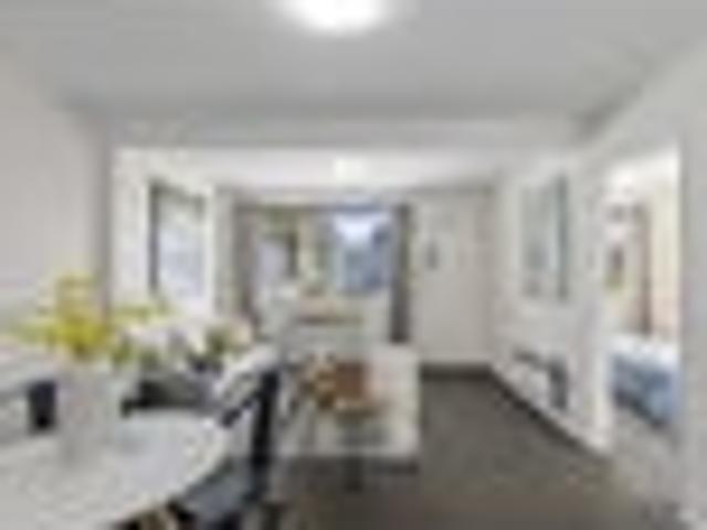Moera, 2 bedrooms, $440 pw