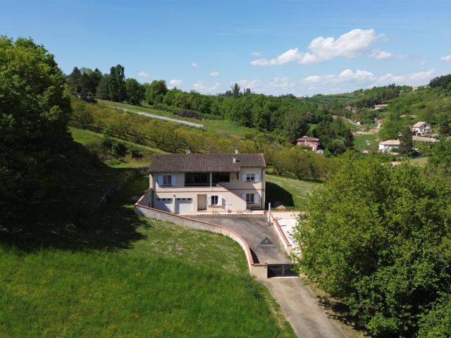 Moissac Maison récente de 5 chambres avec piscine et jardin 176m² Moissac