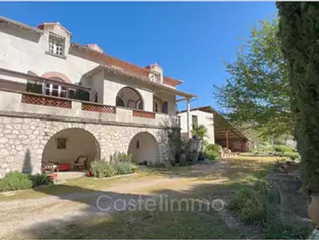 Moissac 82200 Achat / Vente maison 10 pièces t10 parking