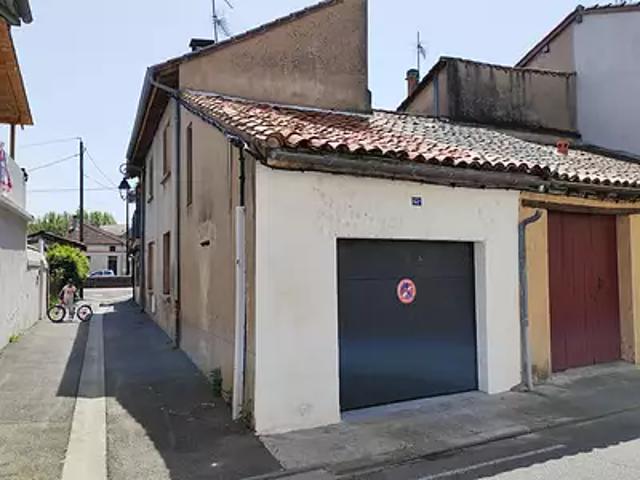 Moissac 82200 Achat / Vente parking au dernier étage