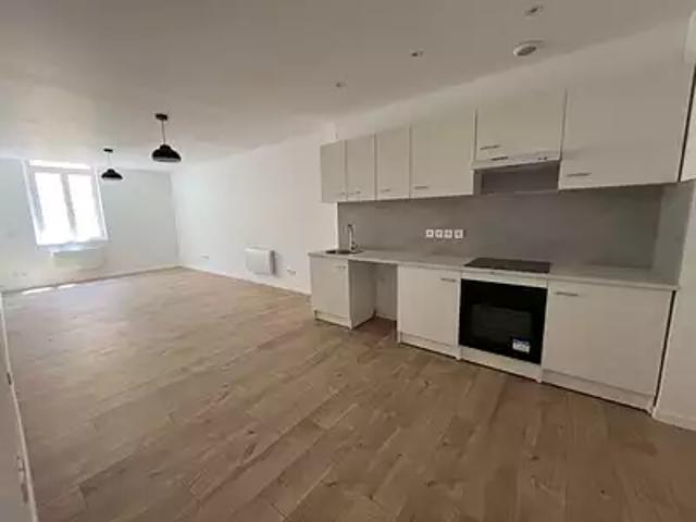 Moissac 82200 Location appartement 3 pièces t3