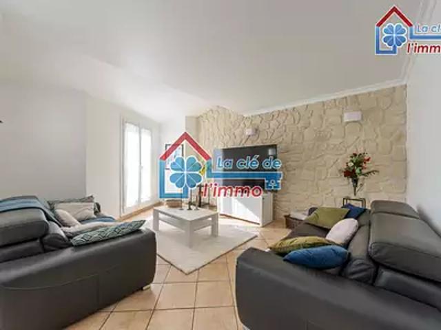 Moissy Cramayel 77550 Achat / Vente maison 7 pièces t7 terrasse parking