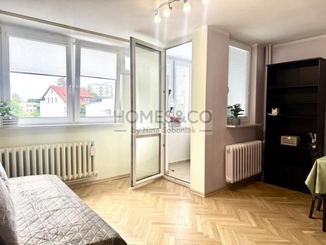 Mokotów | 29,5 m² | Jasne | Oddzielna kuchnia