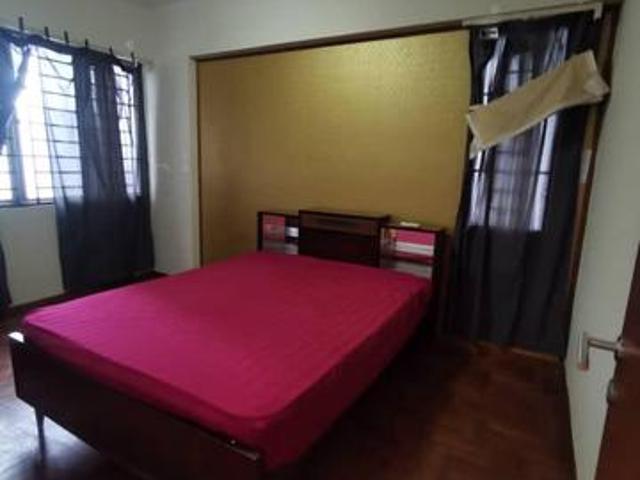 Molek Pine 1 Apartment 31Bed Partial Furnished Taman Molek