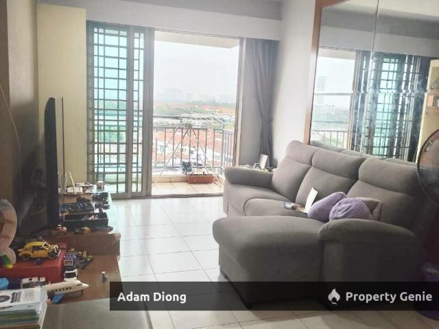 Molek Pine 1 Taman Molek Apartment