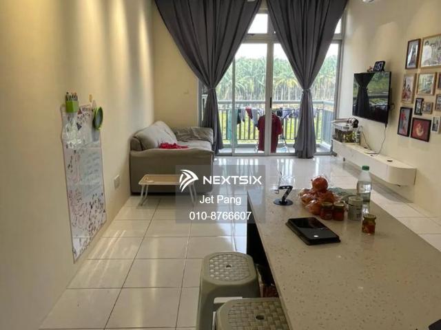 Molek Prime rare unit big size double storey superlink terrace for sale Unblocked garden view Freehold title Facing East 24 hours gated & guarded