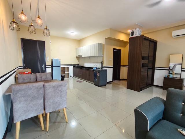 molek regency studio for rent