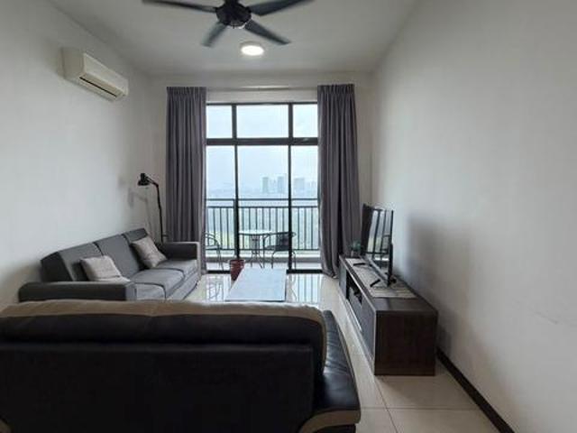 Molek regency taman molek 2 bedrooms 2 bathrooms fully furnished
