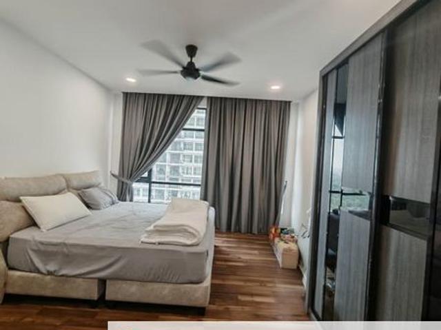 Molek Regency, Tower B