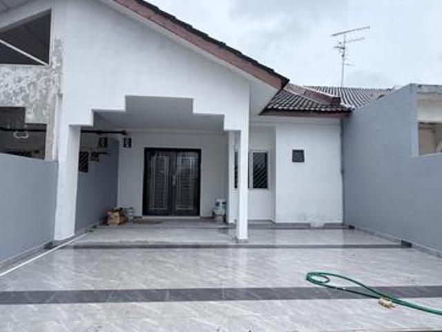 Molek Single Storey 560k